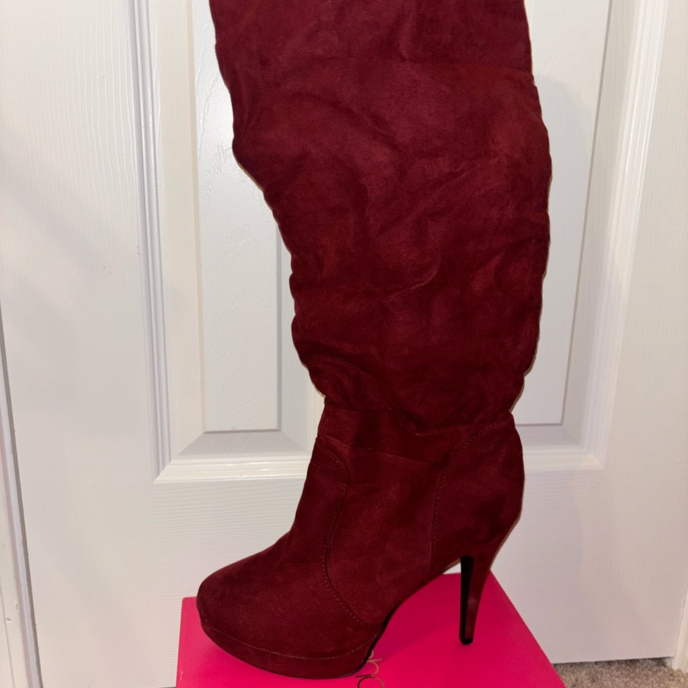 Izabel Burgundy Heeled Boots